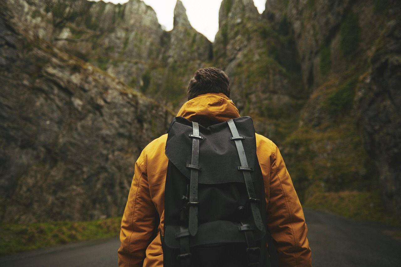 Randonnées spectaculaires : 8 sentiers nature en Norvège découvrez nos conseils, itinéraires et équipements pour profiter pleinement de la randonnée. tous les niveaux sont bienvenus : débutez ou perfectionnez-vous et explorez la nature en toute sécurité !
